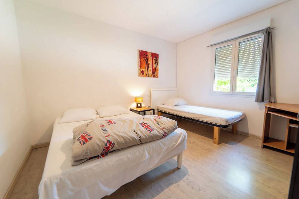 Gîte Cévennes de plein pied tout confort  avec piscine privative 12 pers in Branoux-les-Taillades, Parc national des Cévennes