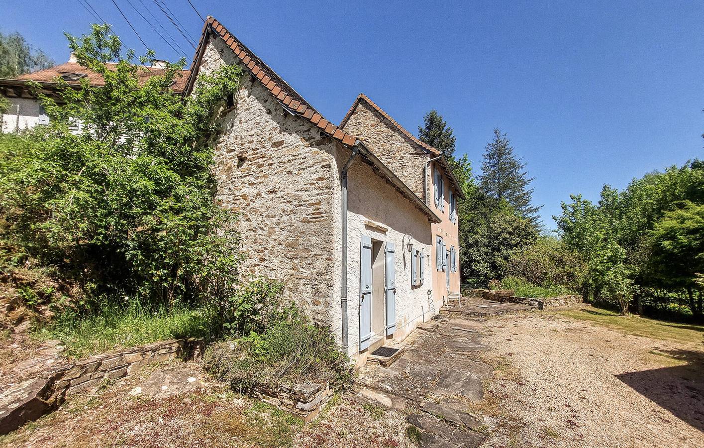 Charmant appartement 2 chambres avec jardin, Wi-Fi et possibilité de pêcher près de la Loue in Saint-Aurélien, Région de Limoges