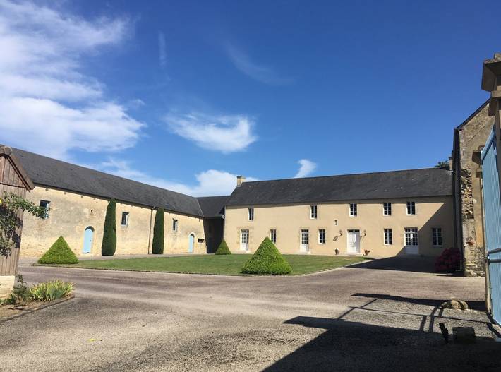 Location de vacances pour 3 personnes, avec jardin, animaux acceptés à Magny-en-Bessin