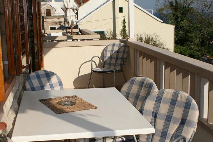 Ganze Wohnung, Ferienwohnung in Bol mit Meerblick, Balkon, Klimaanlage, W-Lan (3417-4) in Bol, Brac