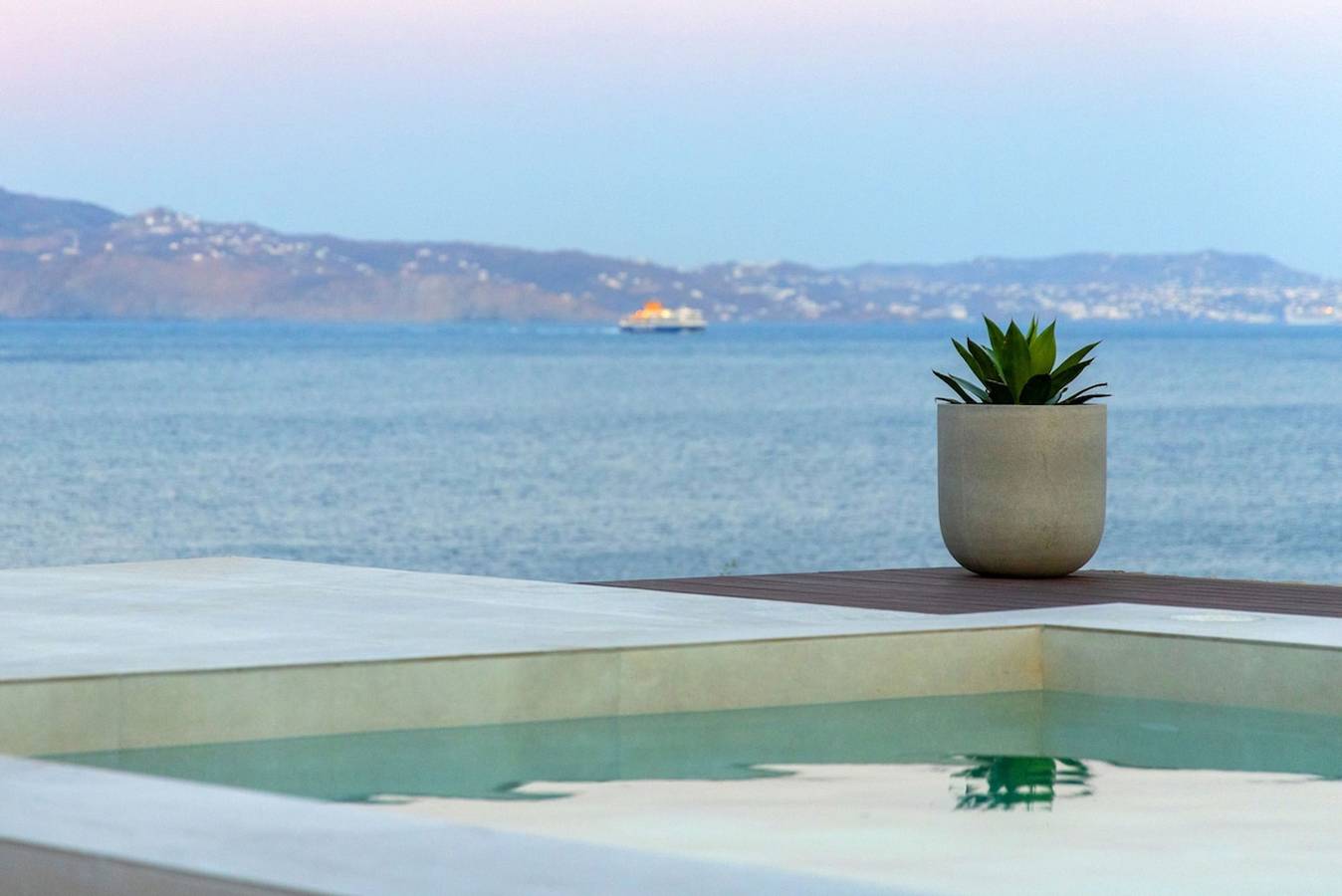"Aegean Whispers" Sea Front Villa in Tinos in Tinos