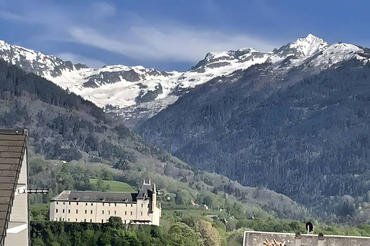 Casa de vacaciones 'Les Chaudannes' con vistas a la montaña, Wi-Fi y aire acondicionado in Valgelon-La Rochette, Chambéry region