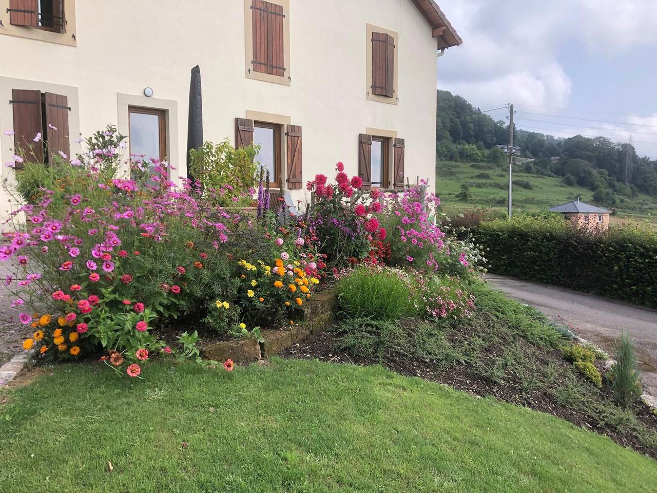Appartement entier, Maison rénovée près des Hautes Vosges, idéale pour activités nature in Saint-Nabord, Région d'Épinal