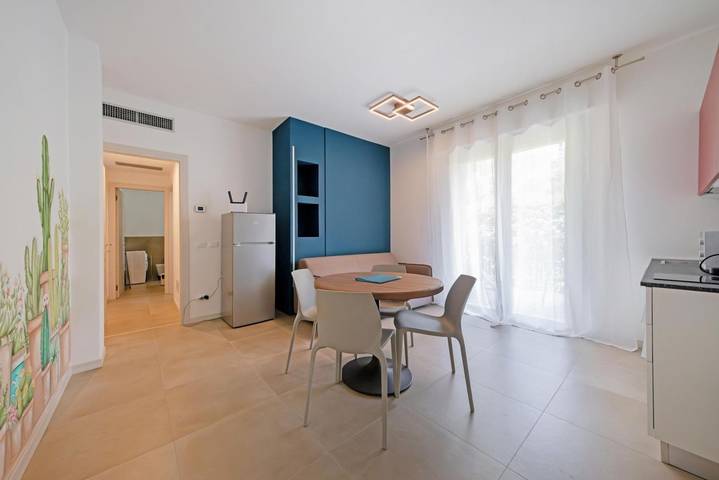 Holiday rental for 2 people, with pool in Garda