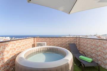Apartment for 5 People in Nerja Centre, Nerja, Photo 2