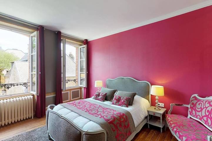 Villa · Villedieu-les-Poêles · ★3,91 · 8 dormitorios · 8 camas · 6 baños in Villedieu-les-Poêles, Côte de la Déroute