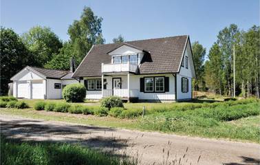 Ferienhaus für 6 Personen, mit Terrasse und Garten in Mittelschweden