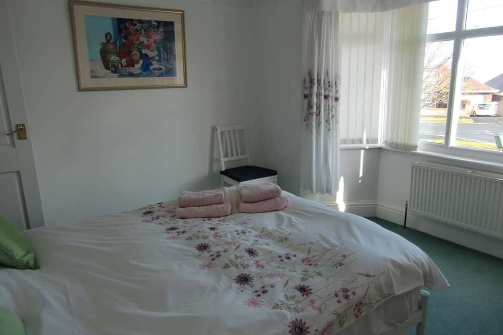 Schöne 4-Zimmer-Semi, geeignet für Familien, kann bis zu 6 - 250 m vom Strand schlafen in Bridlington, Östliches Yorkshire