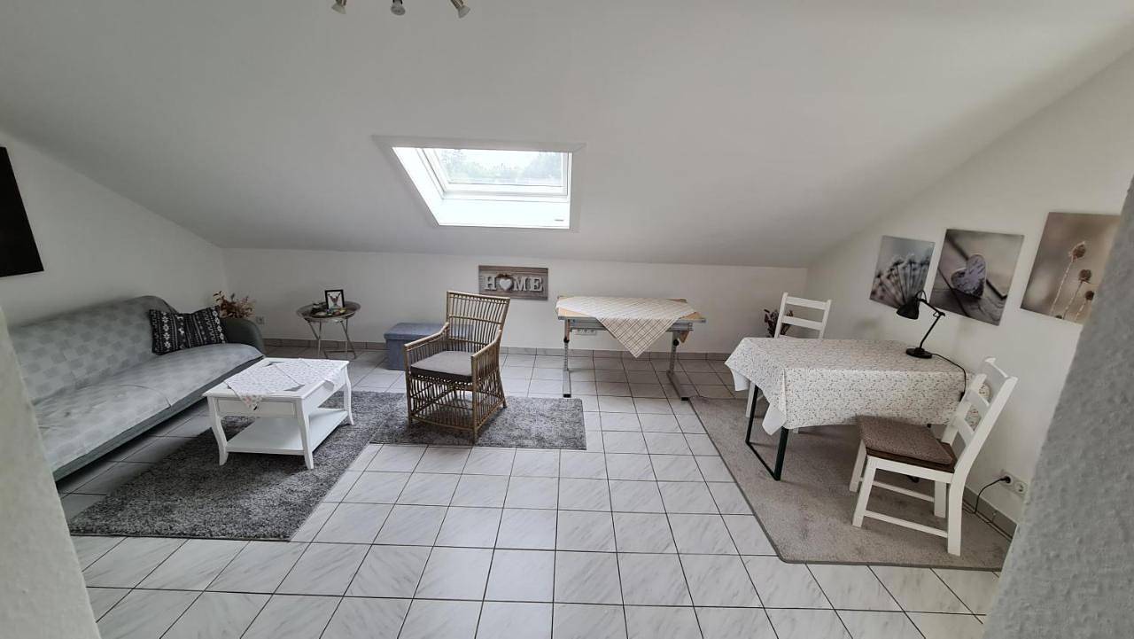 Ganze Wohnung, One-Bedroom Apartment in Solingen, Bergisches Land