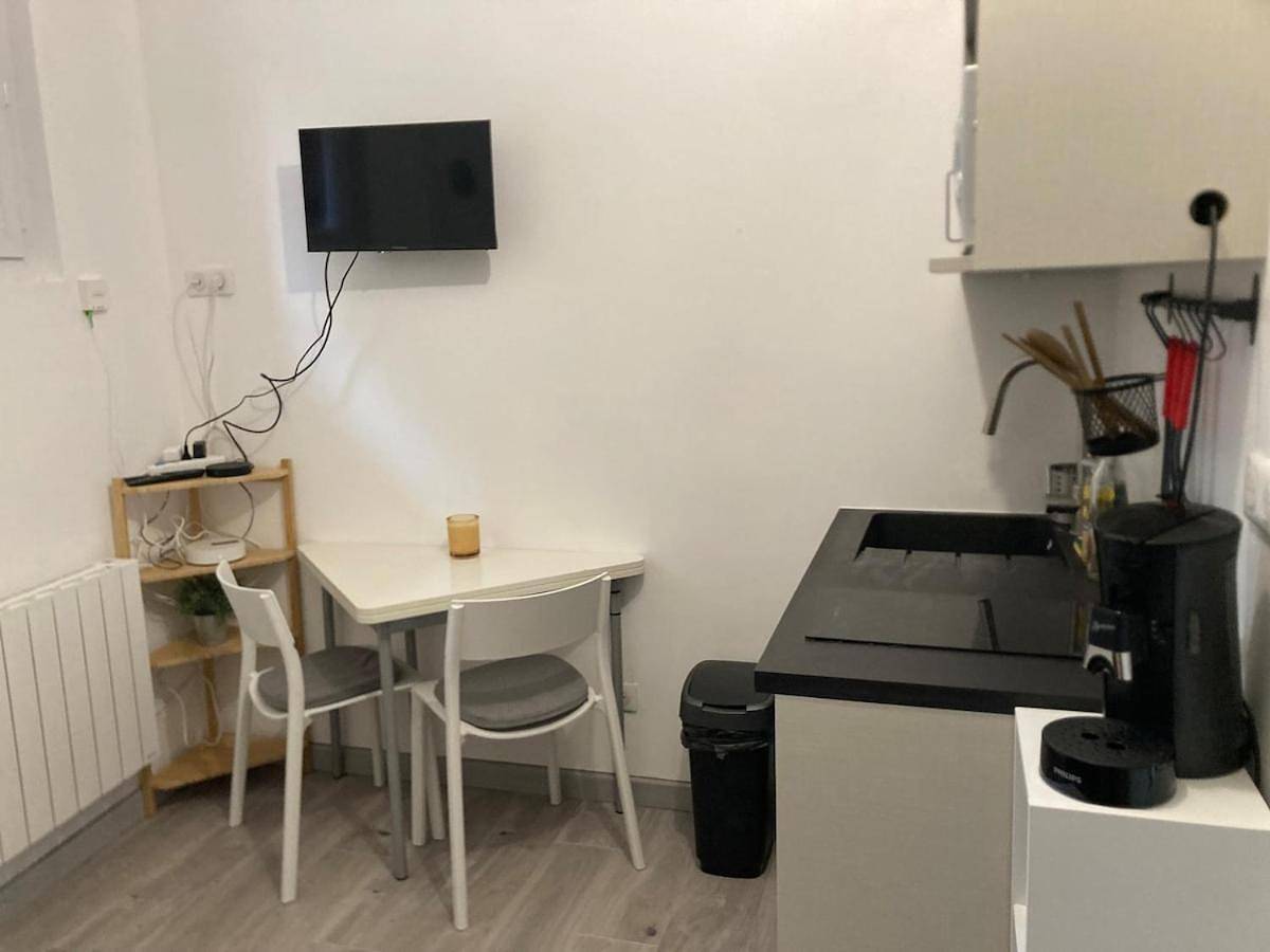 Appartement entier, Studio Chatelguyon in Châtel-Guyon, Parc naturel régional des Volcans d'Auvergne