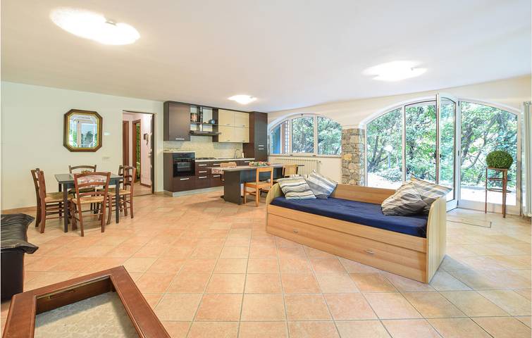 Appartement avec vue sur le lac avec parking et WiFi in Stresa, Comune di Stresa