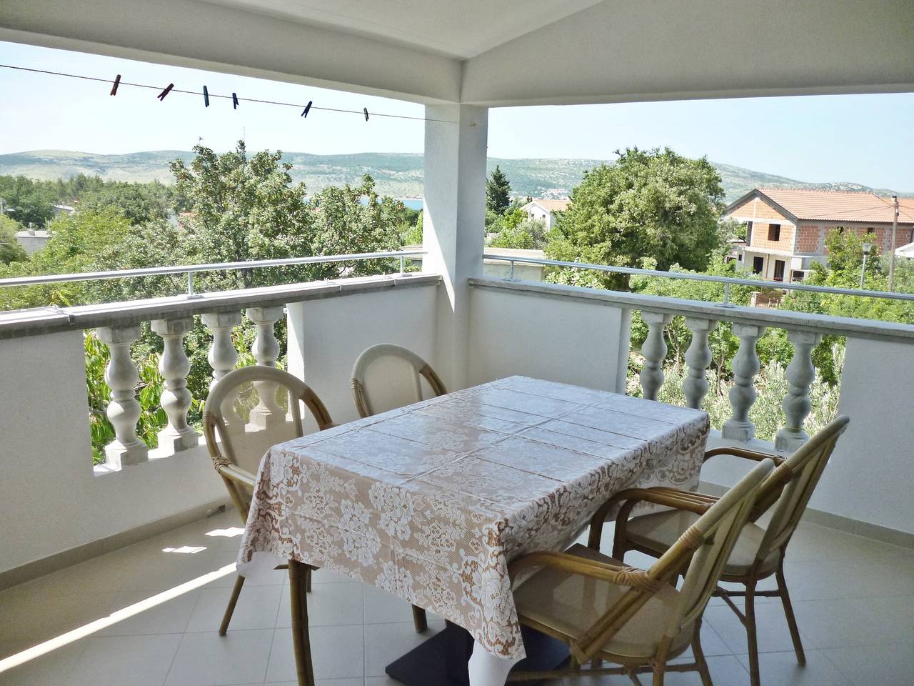 Cały apartament, Apartament wakacyjny dla 4 osób z balkon in Starigrad, Zadar