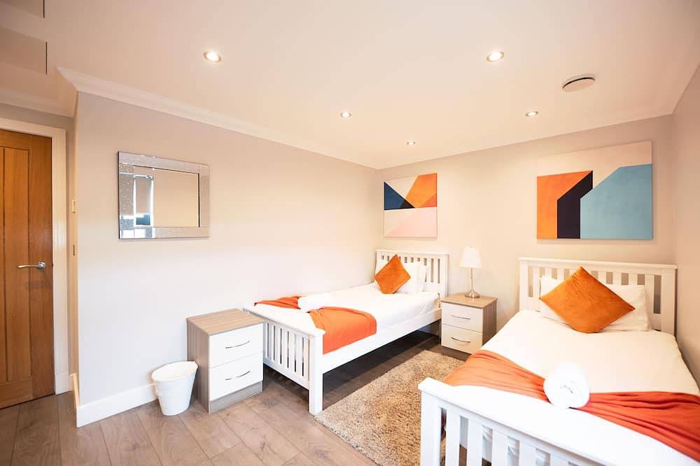 Entire apartment, Malthouse Court - Superior 2-Bed w/ Balcony in Reading, Berkshire