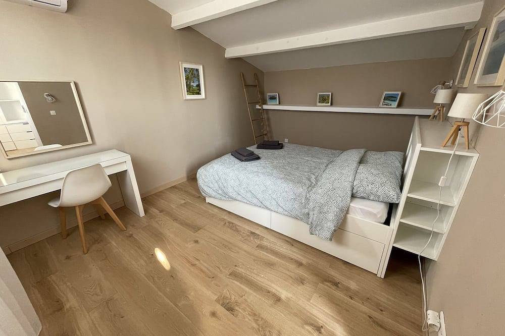 Villa 4 persons with swimming pool near Châteauneuf-dupape and Avignon in Sorgues, Vaucluse