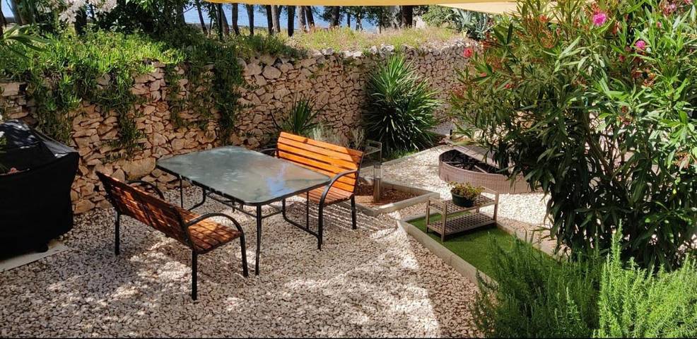 Villa pour 6 personnes, avec jardin et vue à Mali Losinj - 2