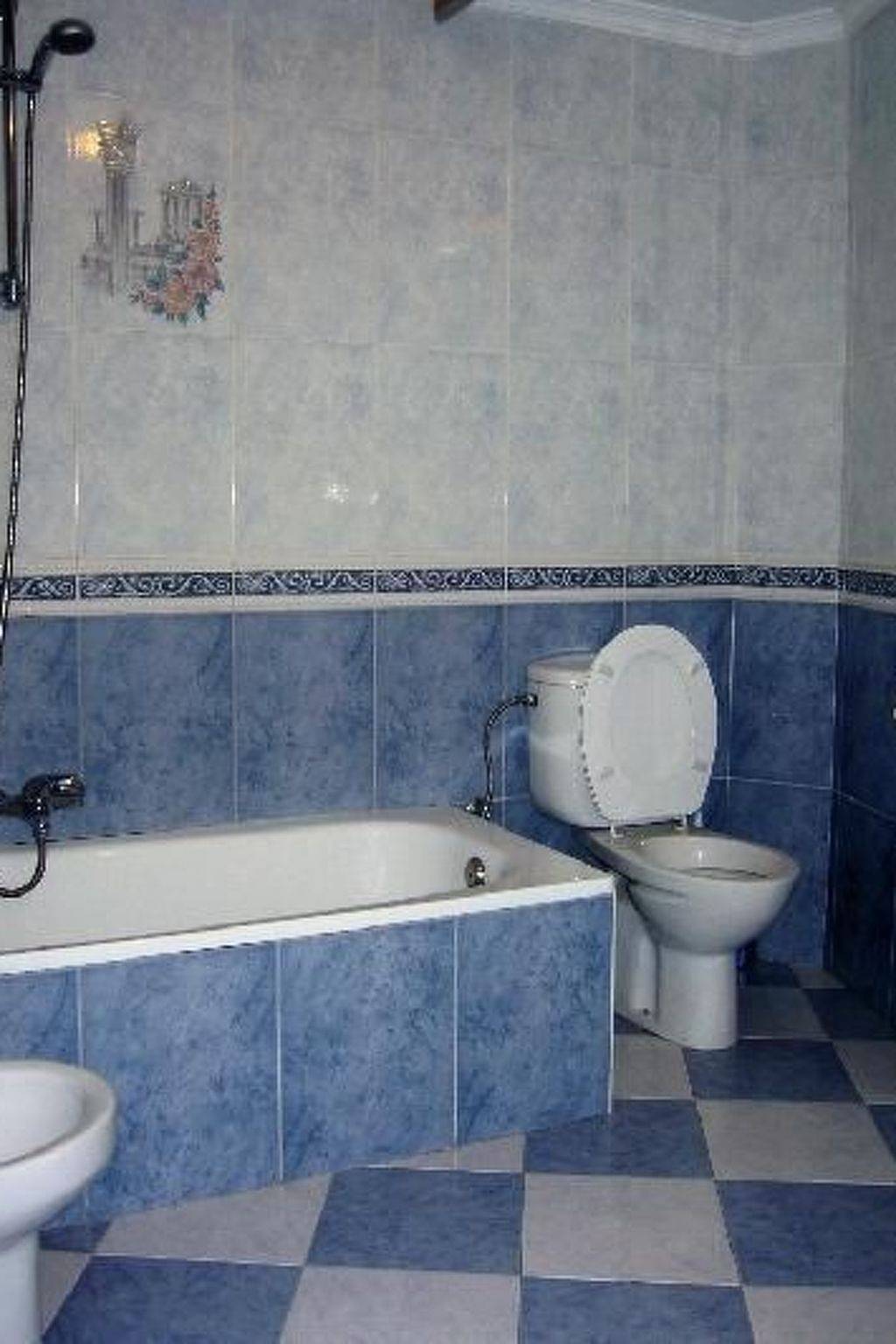 Gemütliches Ferienhaus in Guaro mit Grill in Guaro , Sierra de las Nieves