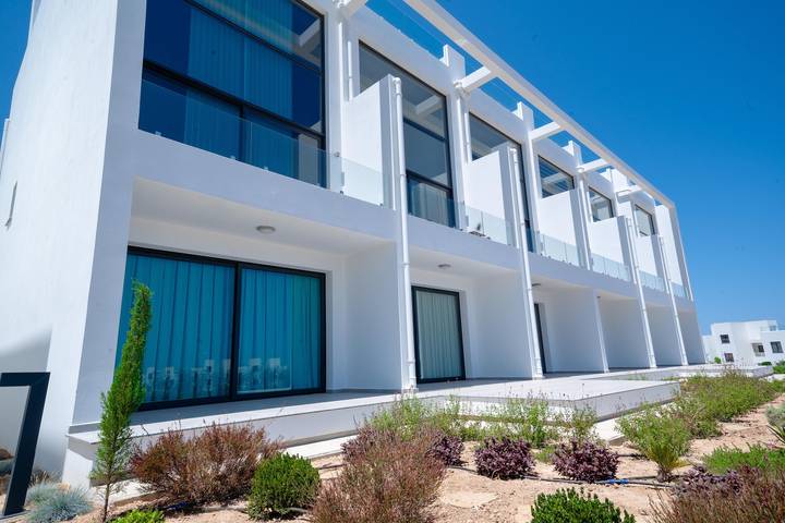 Ferienwohnung für 2 Personen, mit Terrasse und Ausblick sowie Meerblick und Garten in Nordzypern - 4