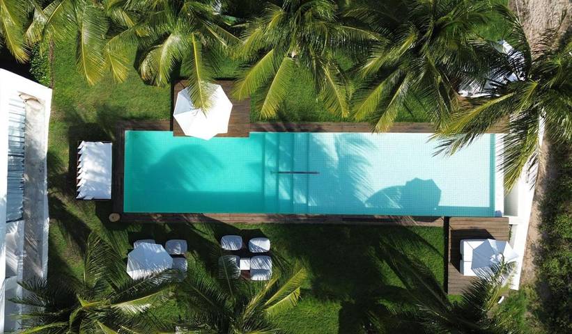 Casas e apartamentos de temporada para 2 pessoas, com jardim e vista e ainda piscina em Japaratinga
