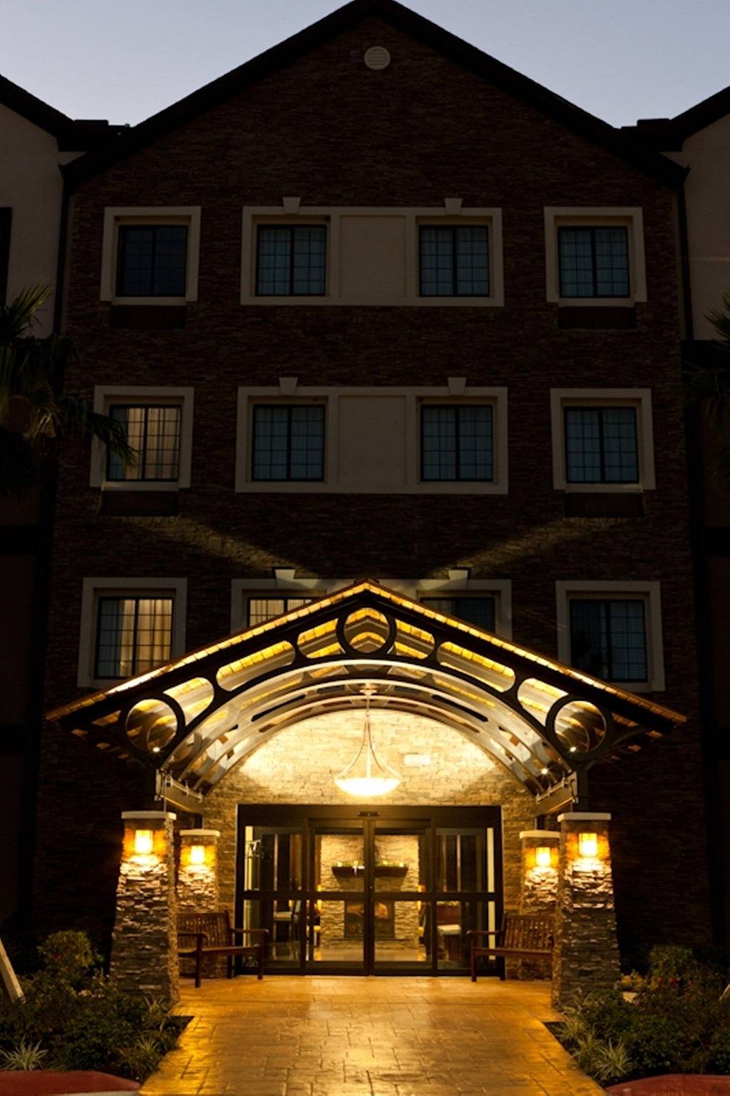 Ganze Wohnung, Staybridge Houston Iah Beltway 8 in Harris County
