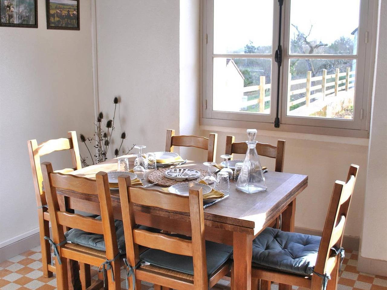 Eco-friendly cottage with games and garden in Morvan in Marigny-sur-Yonne, Nièvre