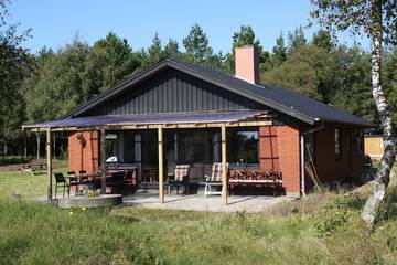 Ferienhaus für 6 Personen, mit Haustier in Tirpitz Museum (Oksby)