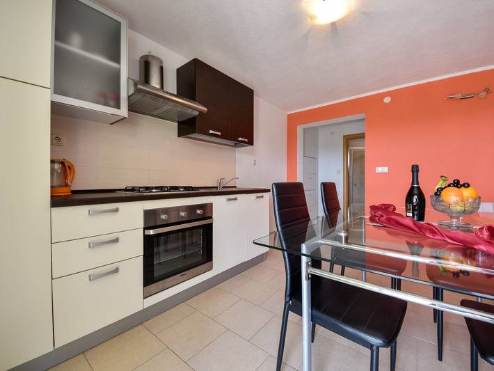 Ganze Wohnung, Milin in Tisno, Murter