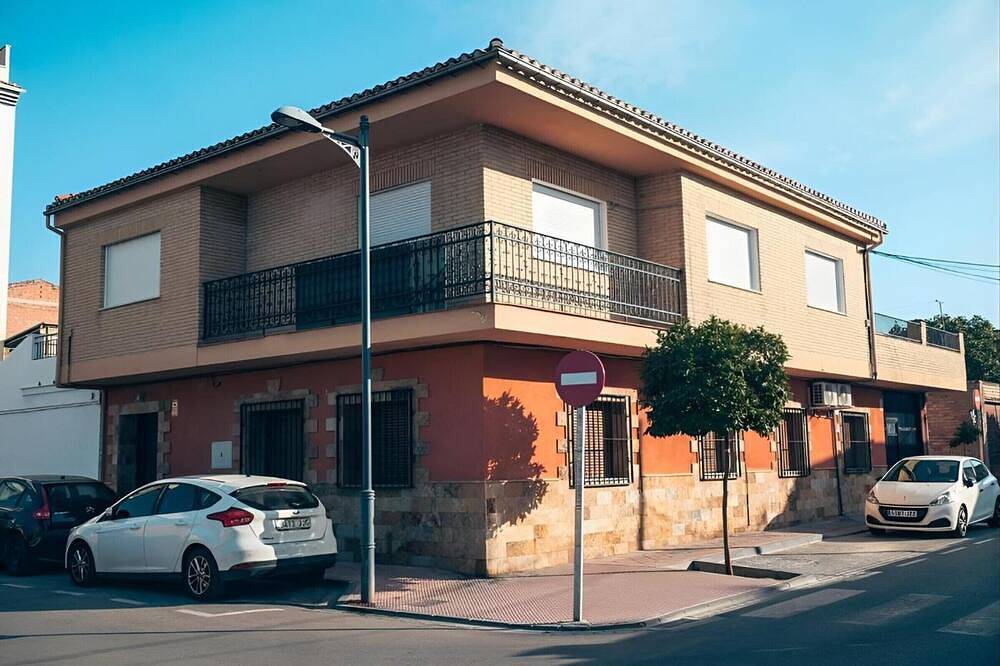 Spacious and private house near Granada in Armilla, Granada Province