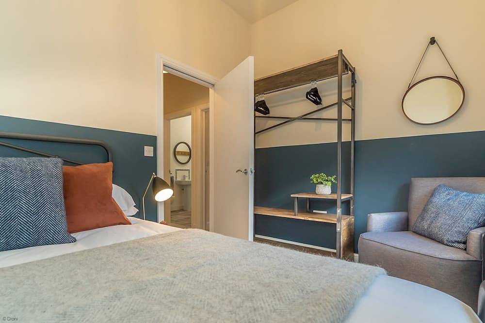 Luxury Accommodation in an Old Turbine House in Betws Y Coed | Pwerdy in Betws-y-Coed, Snowdonia