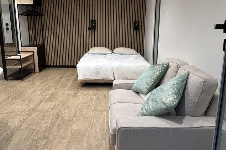 Gîte pour 3 personnes, avec jardin à Lagny-sur-Marne - 2