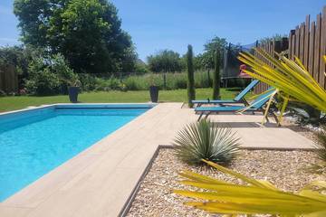 Chambre d’hôte pour 3 personnes, avec piscine à Rouillon