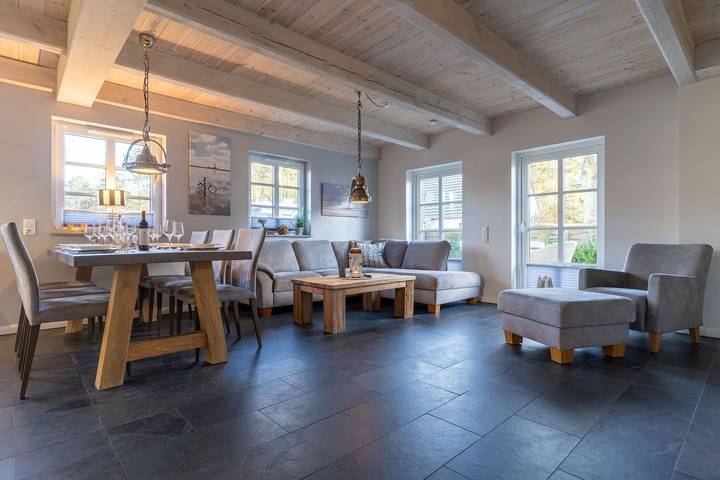 Sandhus Heck - Hochwertig ausgestattete Haushälfte unter Reet in ruhiger Lage in St. Peter-Ording, Eiderstedt