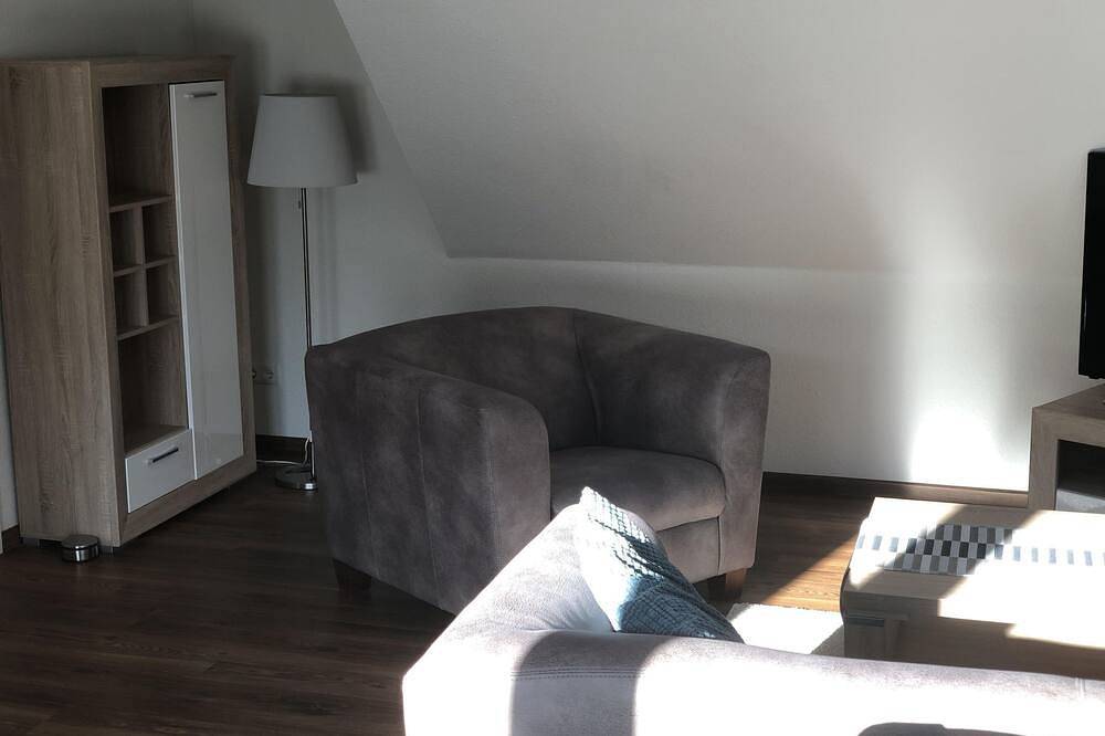 Ganze Wohnung, \"Schleie\" direkt am Stausee in Thülsfelder Stausee, Friesoythe