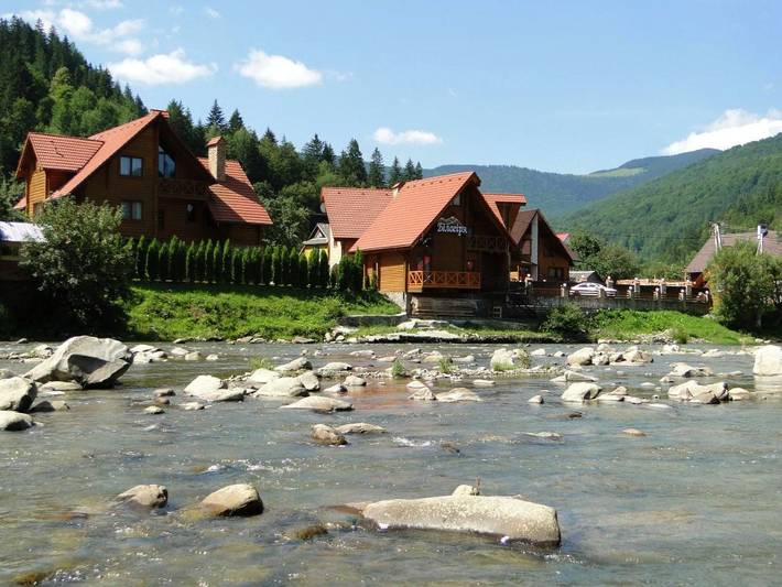 Dom wakacyjny dla 3 osób, z widok i basen oraz ogród w Ukraina