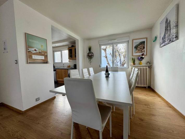 Location de vacances pour 8 personnes, avec terrasse, animaux acceptés à Tinqueux - 4