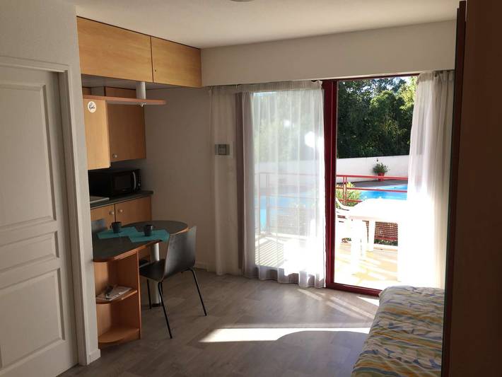 Ferienwohnung für 2 Personen, mit Pool und Balkon in La Rochelle - 2