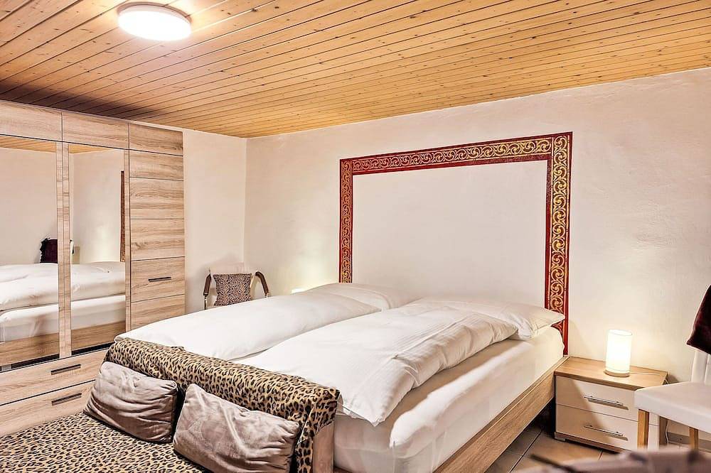 Ganze Wohnung, Am Brienzersee by Interhome in Brienz, Berner Oberland