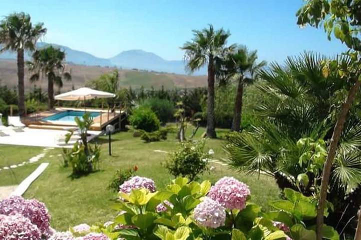 Appartamento intero, Appartamento mare in villa con piscina. in Partinico, Provincia di Palermo