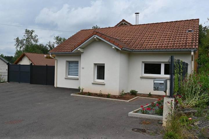 Location de vacances pour 6 personnes, avec jardin et terrasse à Étival-Clairefontaine - 4