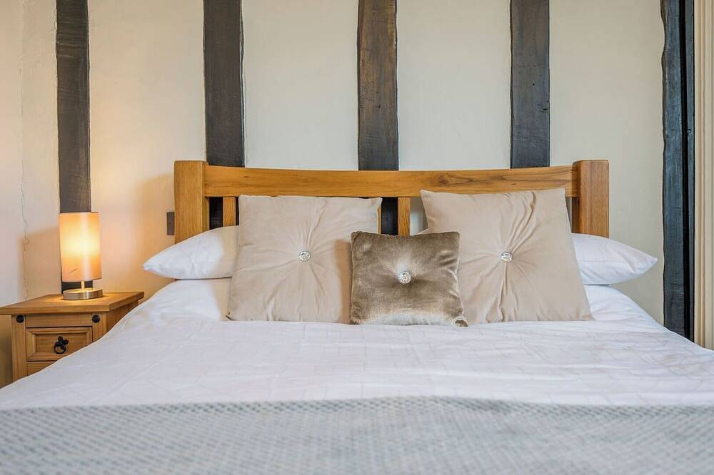 Entire apartment, Cotton Room, The Merchant House, Ipswich in Ipswich, Suffolk