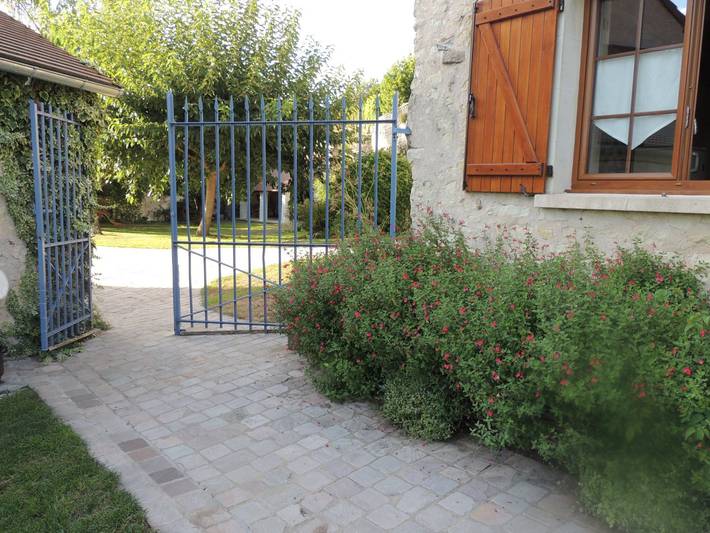 Gîte pour 4 personnes, avec jardin et terrasse à Vienne (France) - 3
