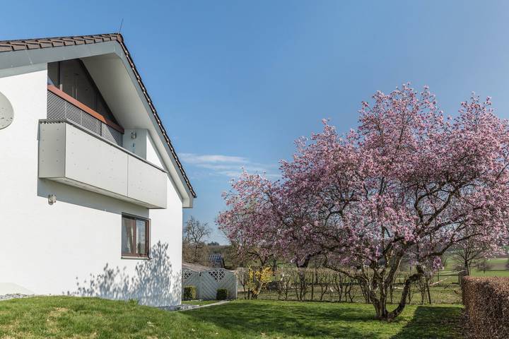Ferienwohnung für 4 Personen, mit Balkon und Garten in Überlingen