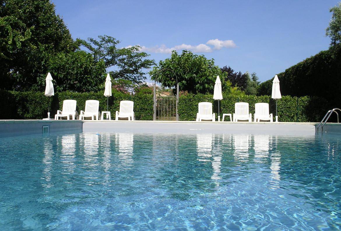 Appartement entier, Apartment Chabaud in Graveson, Région d'Arles