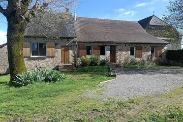 Gîte pour 7 personnes dans Lunac
