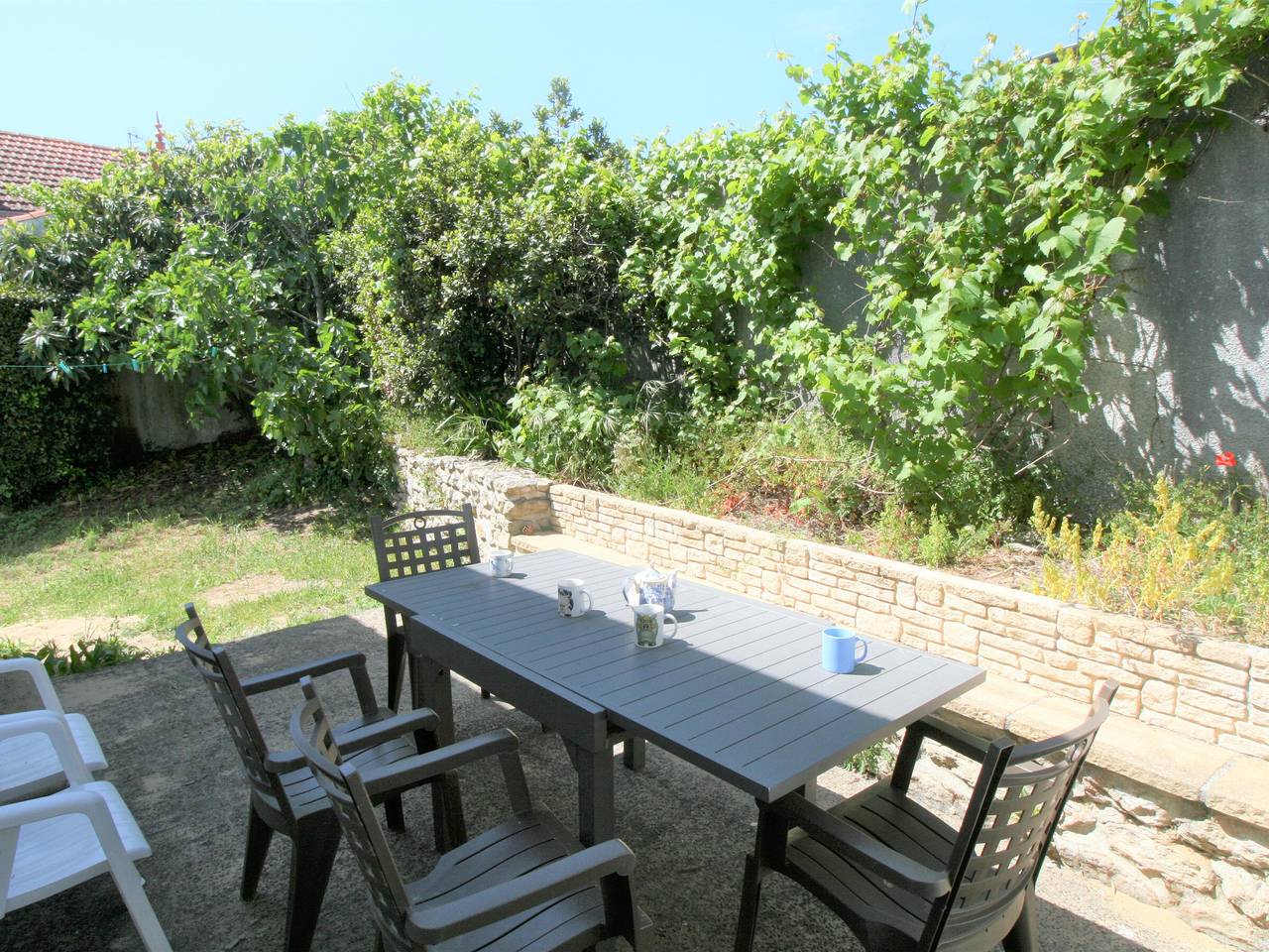 Central House Near Beach with Garden and Parking in La Tranche-sur-Mer, Vendée