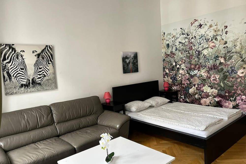 Ganze Wohnung, Small apartment in Vienna-Hernals in Hernals, Wien