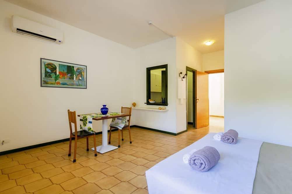 Ganze Wohnung, Guesthost - Campoverde: Pineta e Mare Apartment in Vernole, Lecce Provinz