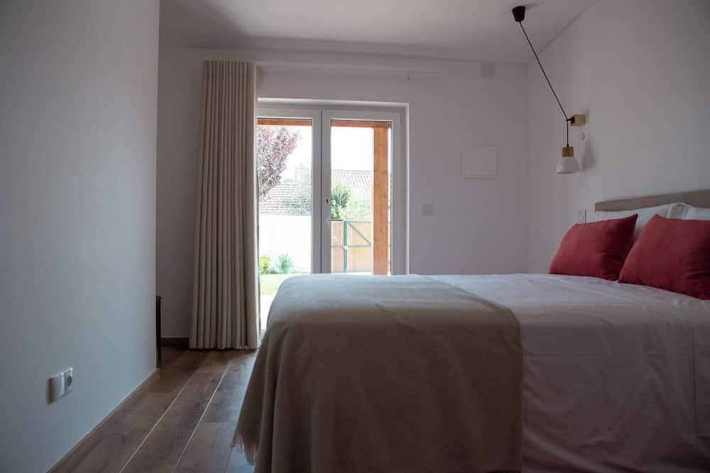 Country House in Serra do Bouro, Santo Onofre e Serra do Bouro