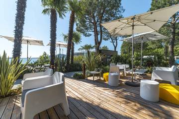 Static Caravan for 5 People in San Felice del Benaco, Northern Lake Regions, Photo 4