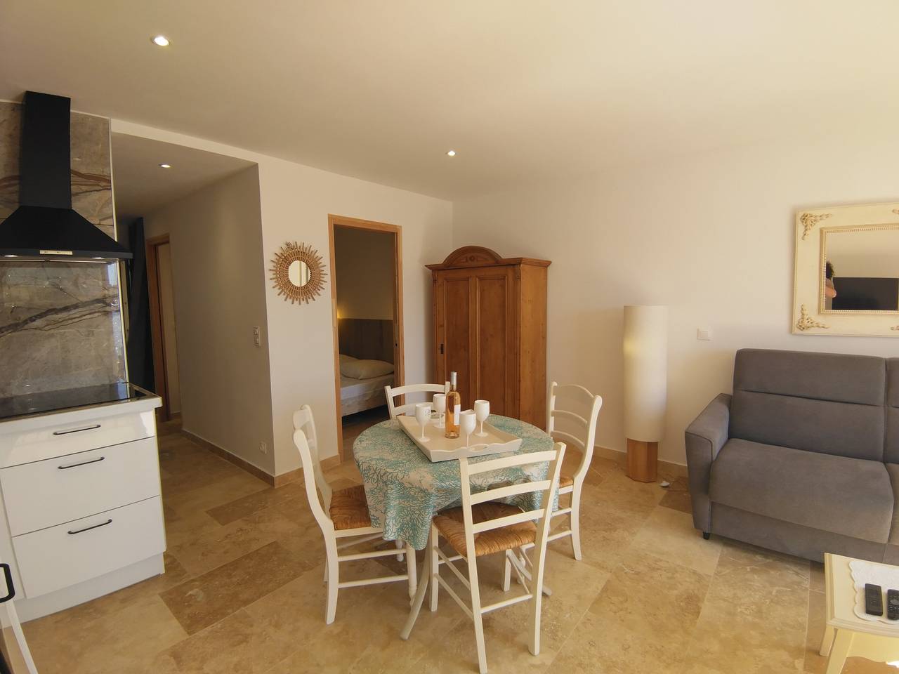 Apartamento entero, Planta baja muy agradable cerca de la playa in Port Grimaud, Grimaud