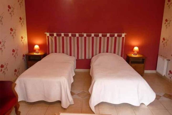 Location de vacances pour 12 personnes, avec terrasse et jardin dans Valdallière - 3